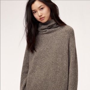 Aritzia The Group by Babaton Plutarch Sweater size S